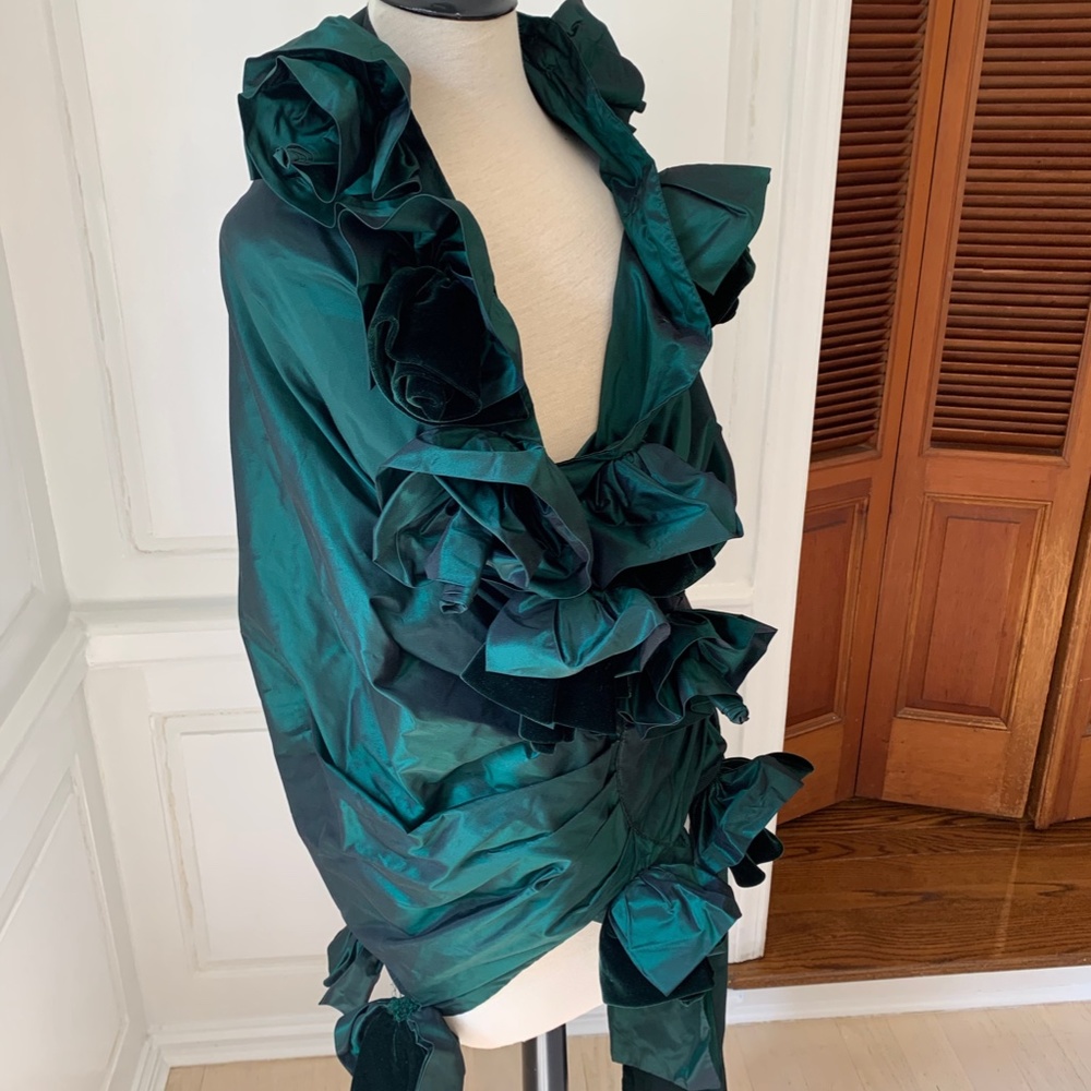 Evening Wrap - Picture 4 of 6